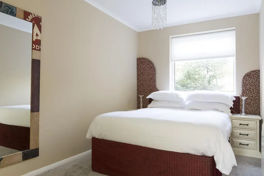 Hidden Gem Lets Apartment Cambridge